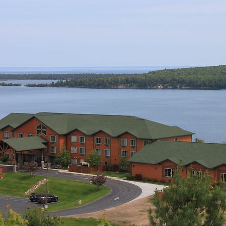 Holiday Inn Express Munising-Lakeview, An Ihg Hotel Zewnętrze zdjęcie