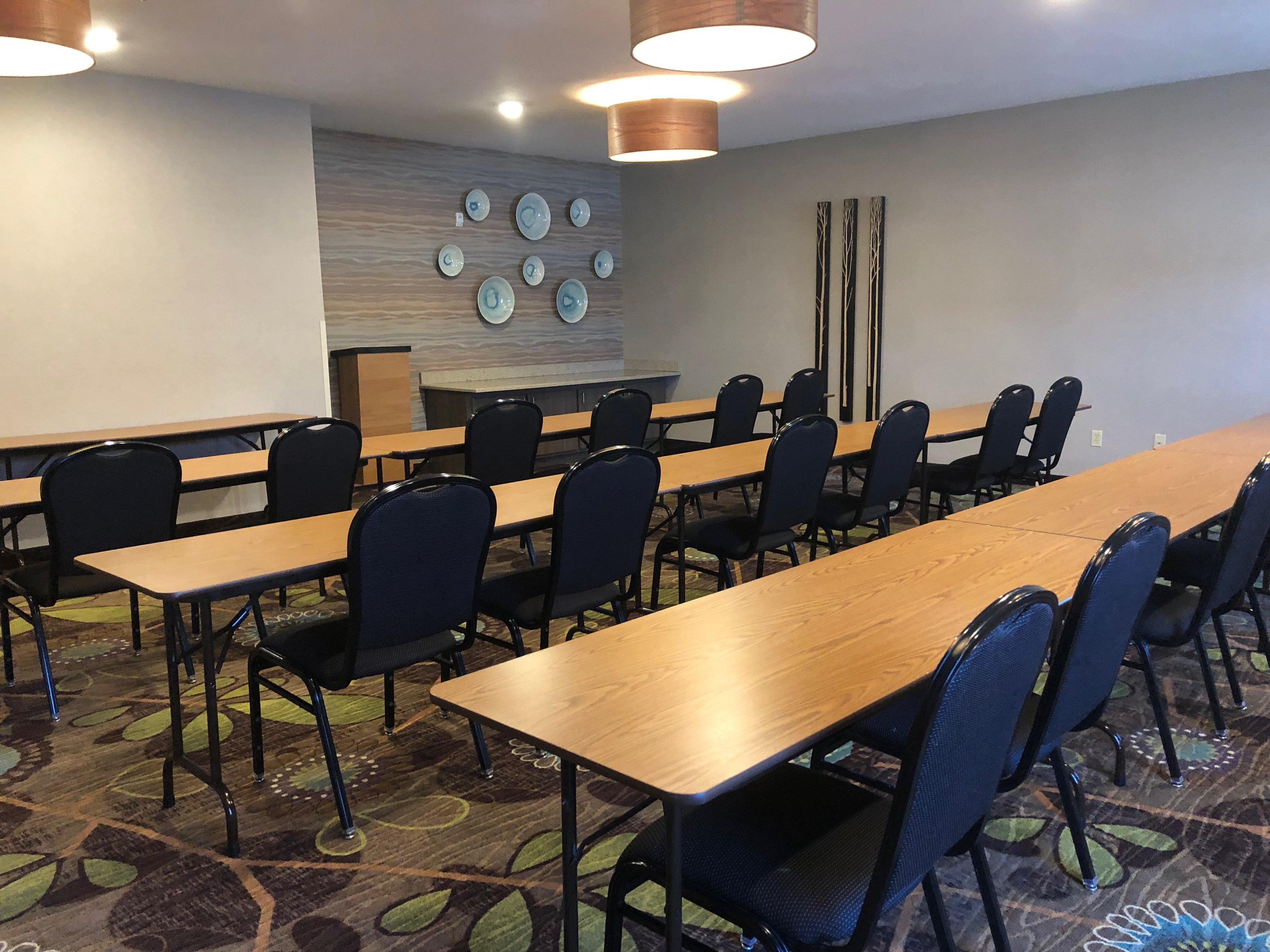 Holiday Inn Express Munising-Lakeview, An Ihg Hotel Zewnętrze zdjęcie
