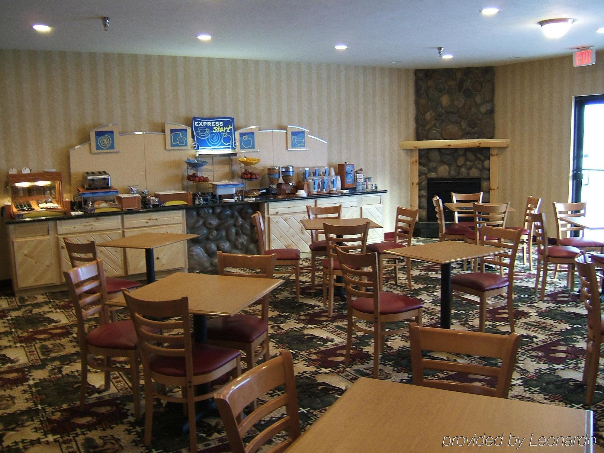 Holiday Inn Express Munising-Lakeview, An Ihg Hotel Restauracja zdjęcie