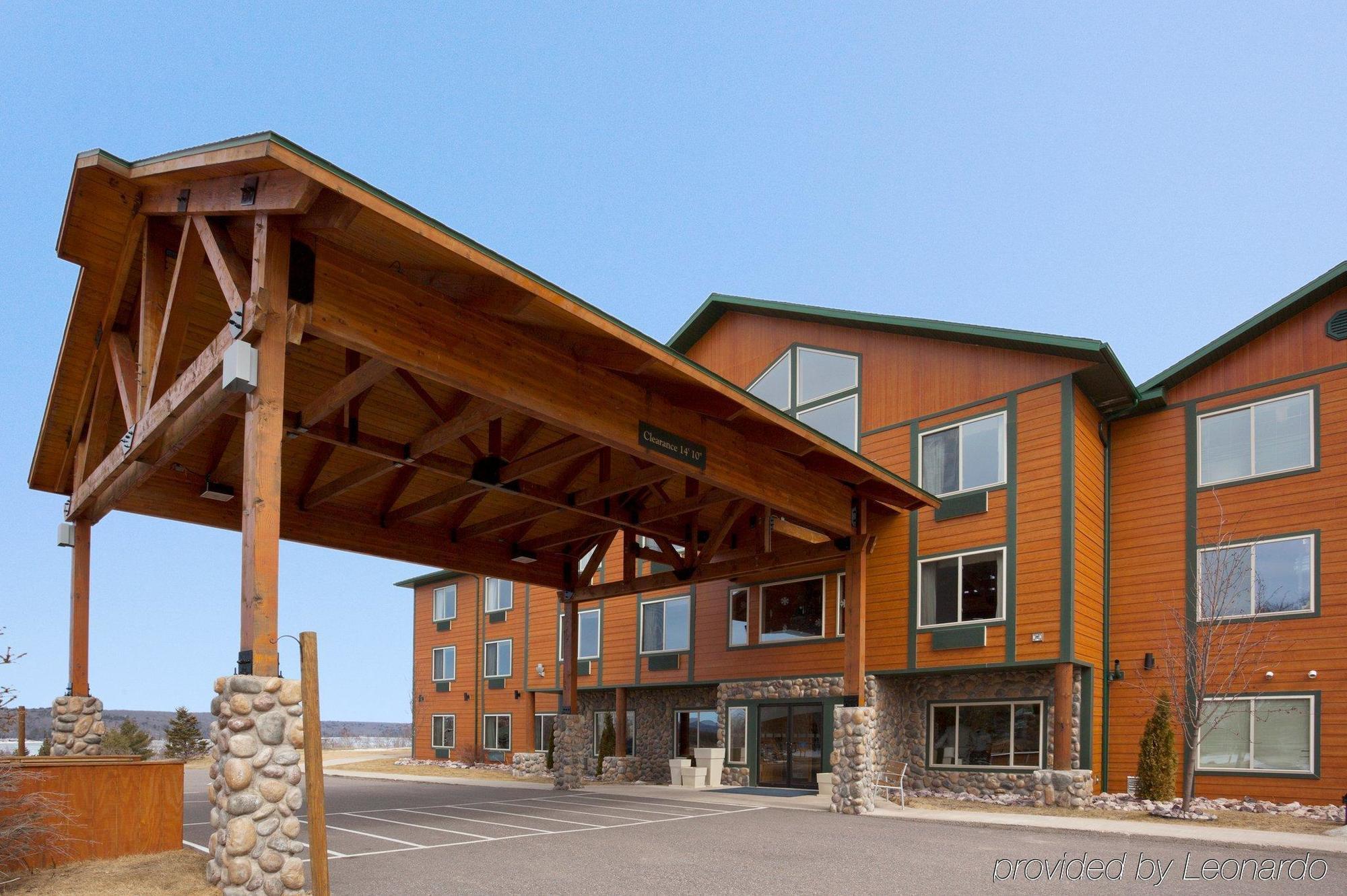 Holiday Inn Express Munising-Lakeview, An Ihg Hotel Zewnętrze zdjęcie