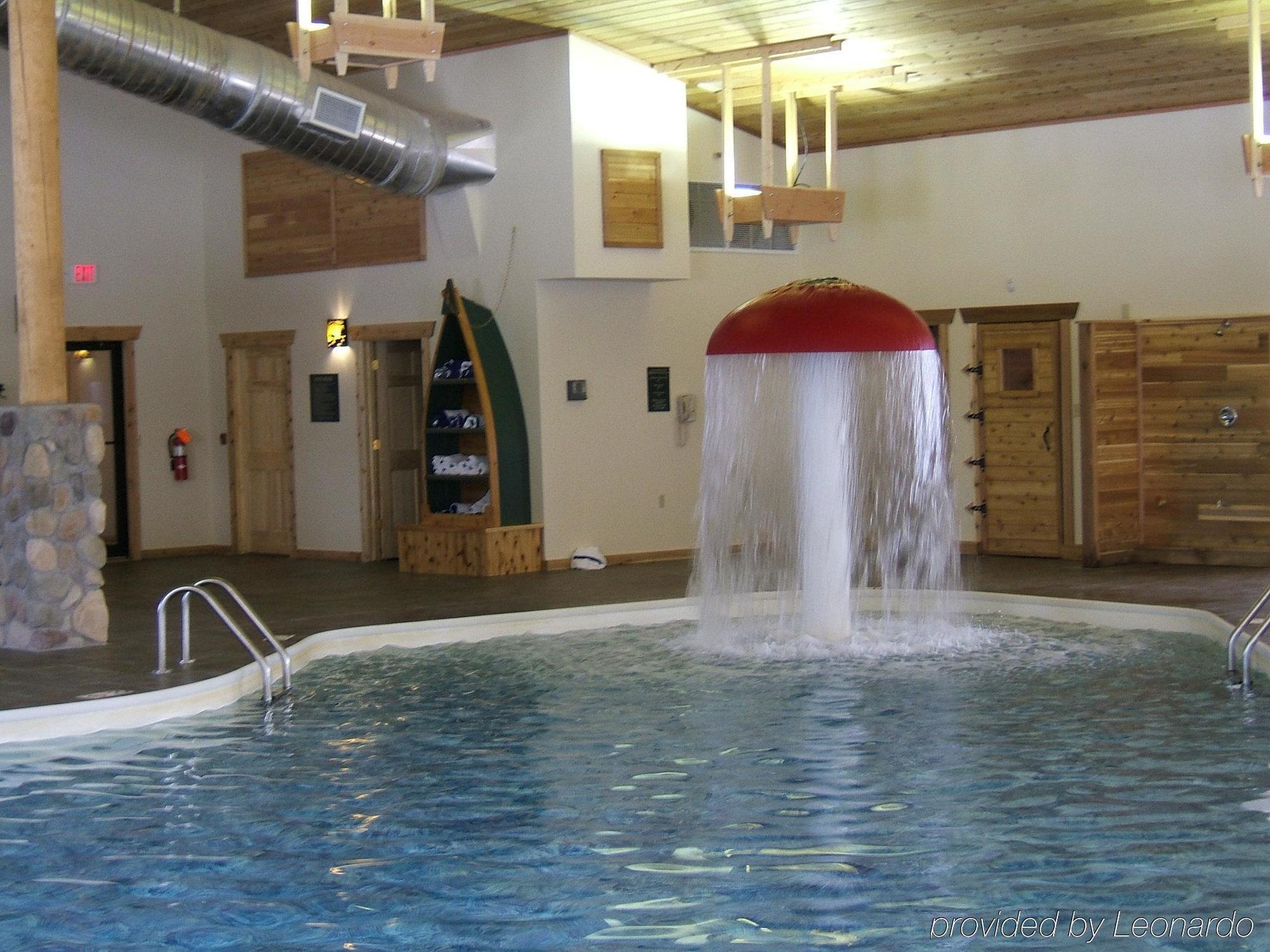 Holiday Inn Express Munising-Lakeview, An Ihg Hotel Zewnętrze zdjęcie